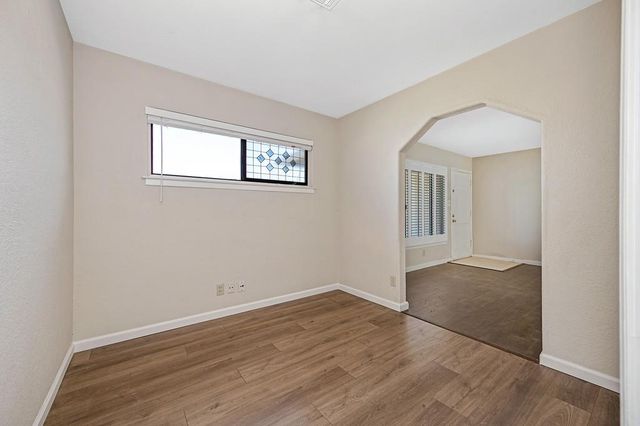 1808 Jamestown Dr, Sacramento, CA 95815