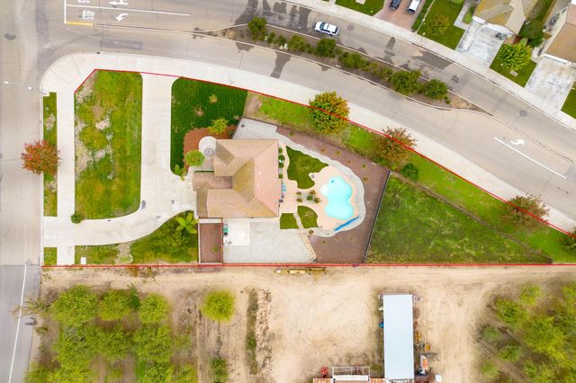 1806 W Ripon Rd, Ripon, CA 95366