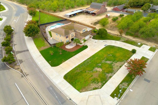 1806 W Ripon Rd, Ripon, CA 95366