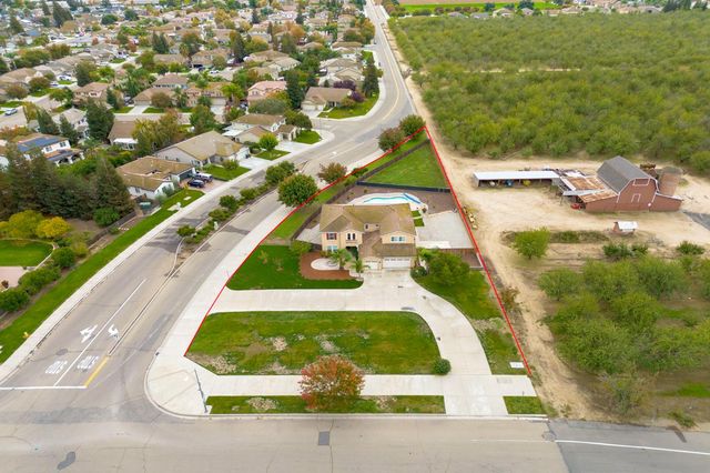 1806 W Ripon Rd, Ripon, CA 95366