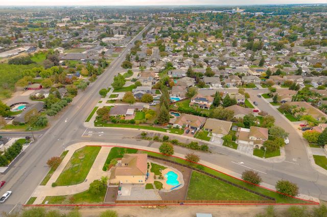 1806 W Ripon Rd, Ripon, CA 95366