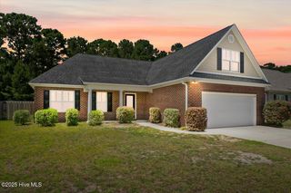 1009 Stonesthrow Court, Leland, NC 28451