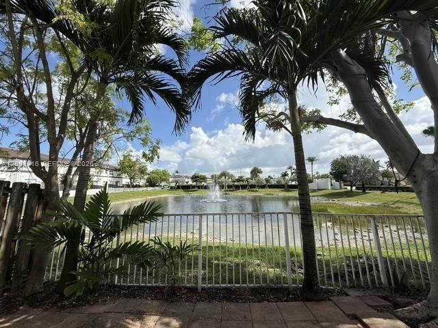 11419 NW 76th Ter, Doral, FL 33178