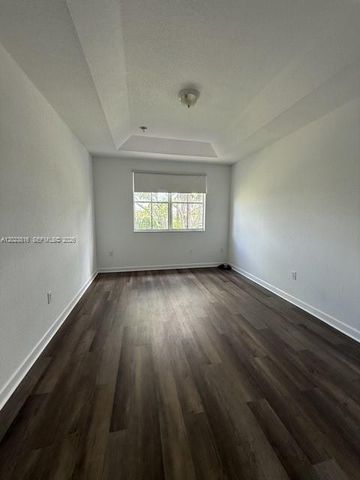 11419 NW 76th Ter, Doral, FL 33178