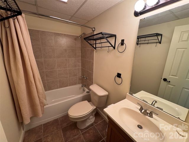 1618 Walnut Creek Road, Waynesville, NC 28786