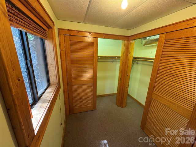1618 Walnut Creek Road, Waynesville, NC 28786