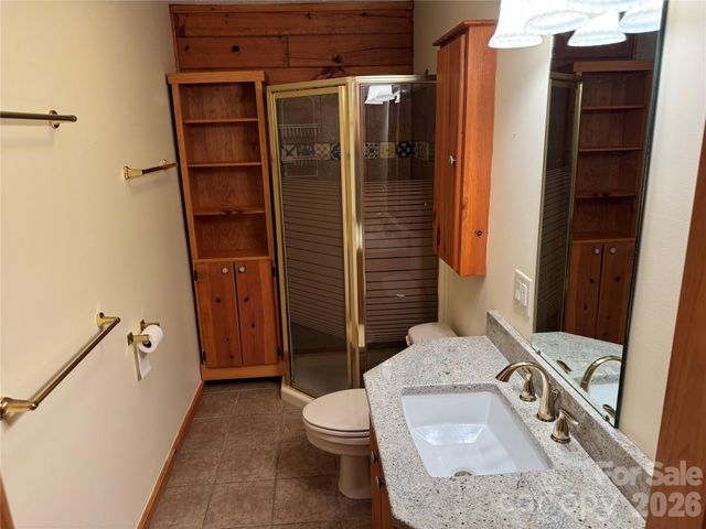 1618 Walnut Creek Road, Waynesville, NC 28786