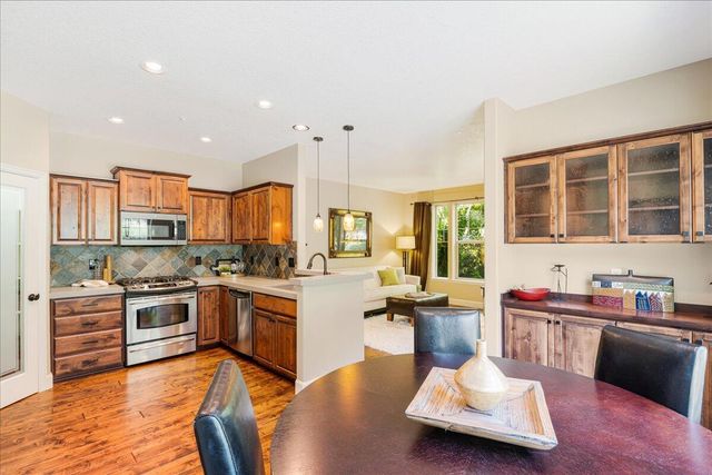 4847 NW 162nd Terrace, Portland, OR 97229