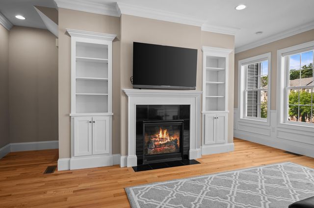 39 Acadia Lane, Exeter, NH 03833
