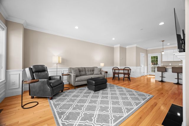 39 Acadia Lane, Exeter, NH 03833
