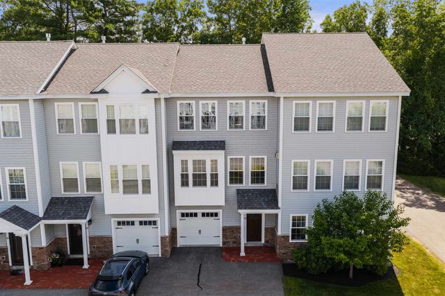 39 Acadia Lane, Exeter, NH 03833