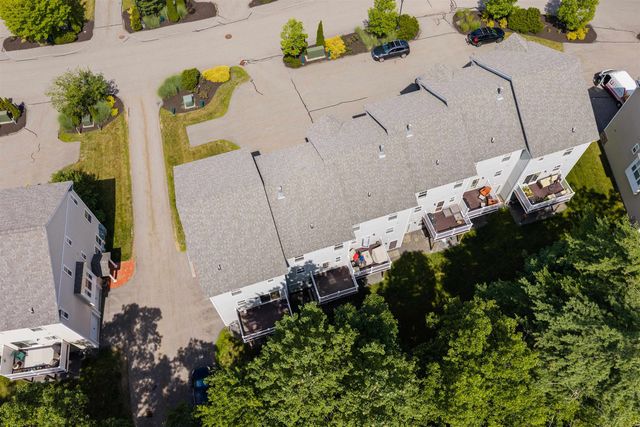39 Acadia Lane, Exeter, NH 03833