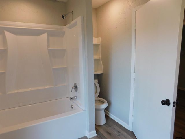 3518 fm 312, Winnsboro, TX 75494