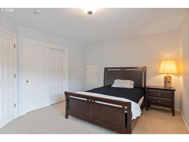 11057 Se TROIKA Ave, Happy Valley, OR 97086