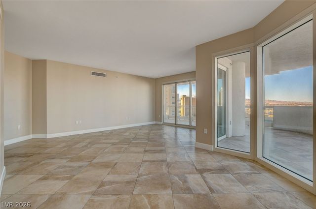 2777 Paradise Road 1805, Las Vegas, NV 89109