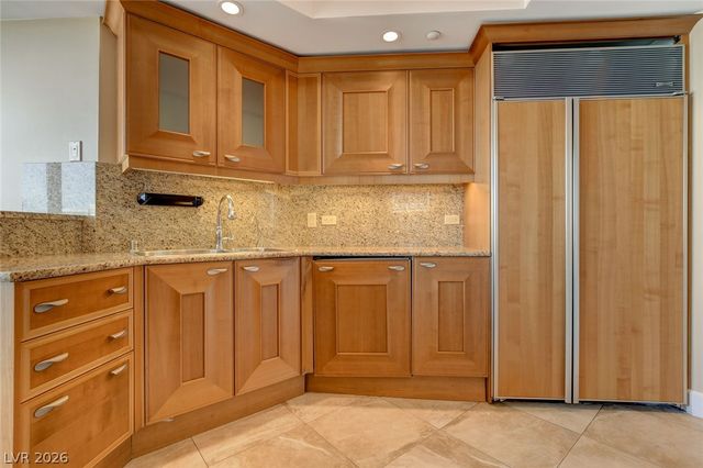 2777 Paradise Road 1805, Las Vegas, NV 89109