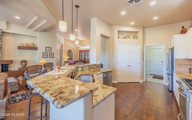 5432 W Winding Desert Drive, Marana, AZ 85658