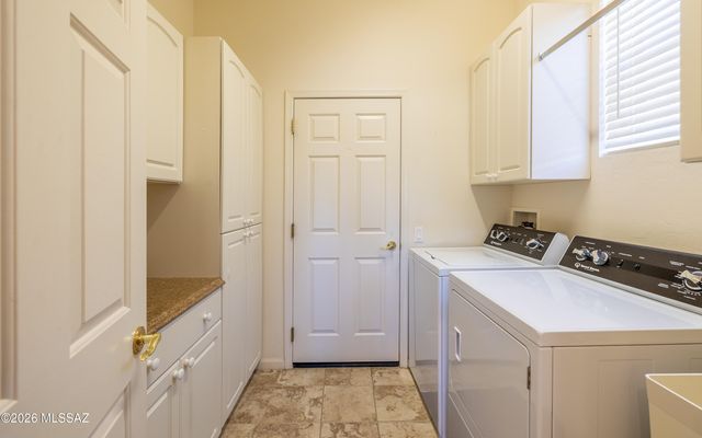 5432 W Winding Desert Drive, Marana, AZ 85658