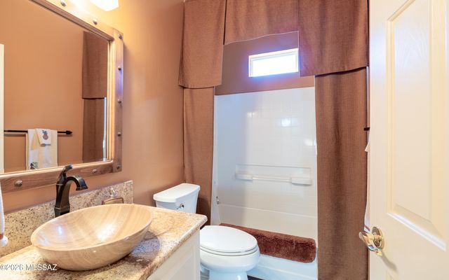 5432 W Winding Desert Drive, Marana, AZ 85658
