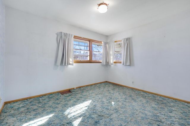 3432 Zinran Avenue S, Saint Louis Park, MN 55426