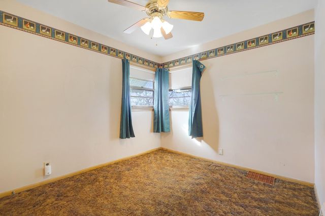 3432 Zinran Avenue S, Saint Louis Park, MN 55426