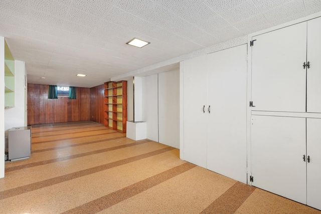 3432 Zinran Avenue S, Saint Louis Park, MN 55426