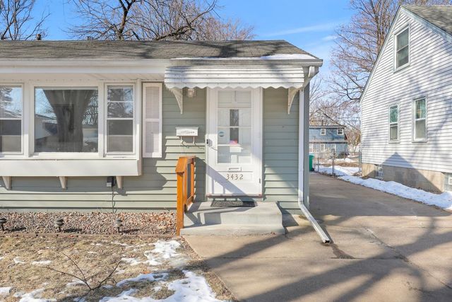 3432 Zinran Avenue S, Saint Louis Park, MN 55426