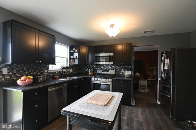 347 CHICAGO AVE, Egg Harbor City, NJ 08215