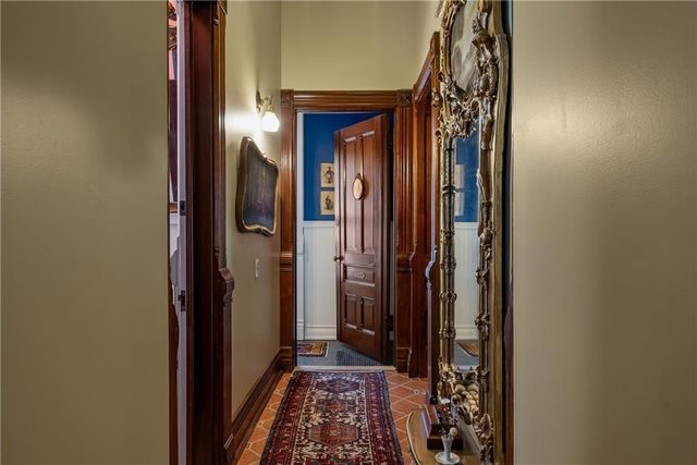 809-819 Hall Street, St Joseph, MO 64501