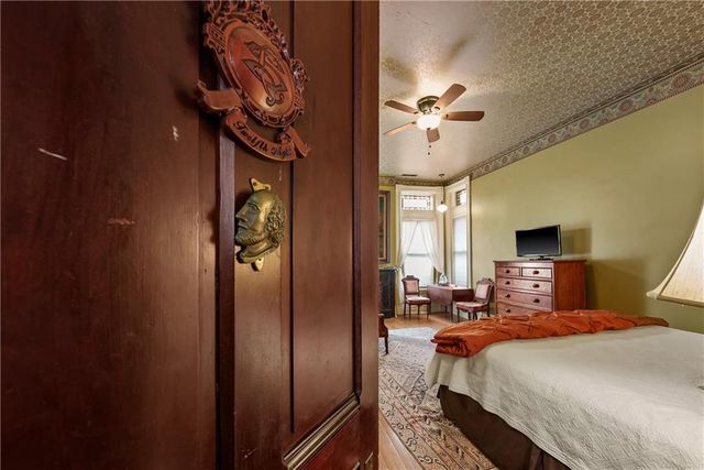 809-819 Hall Street, St Joseph, MO 64501