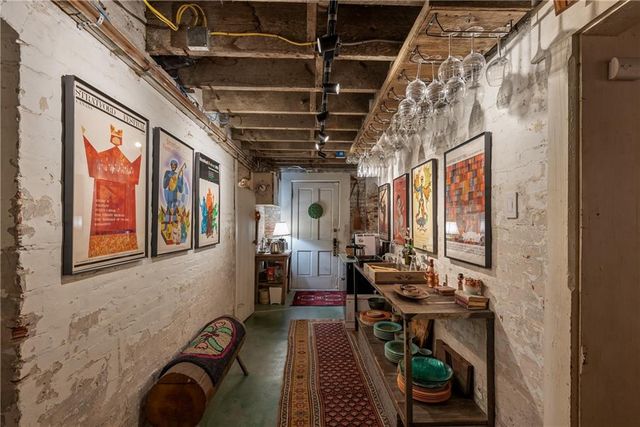 809-819 Hall Street, St Joseph, MO 64501