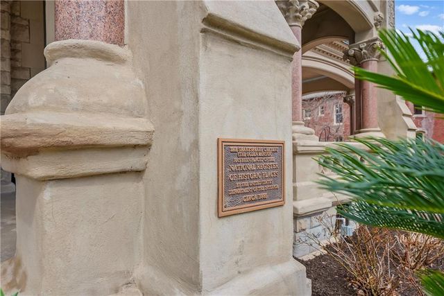 809-819 Hall Street, St Joseph, MO 64501