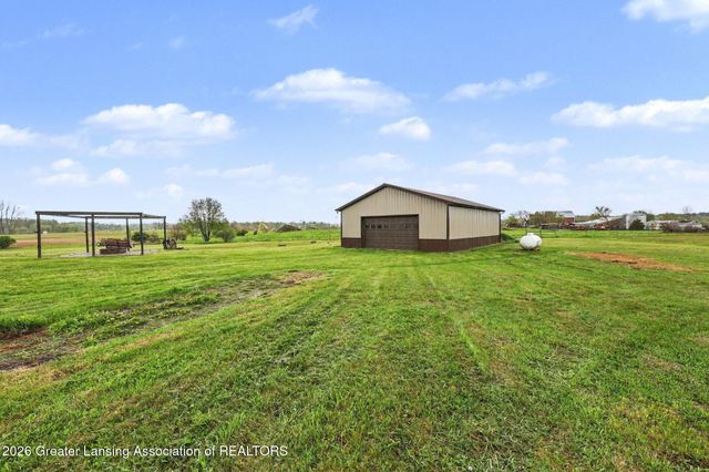 900 Dakin Road, Dansville, MI 48819