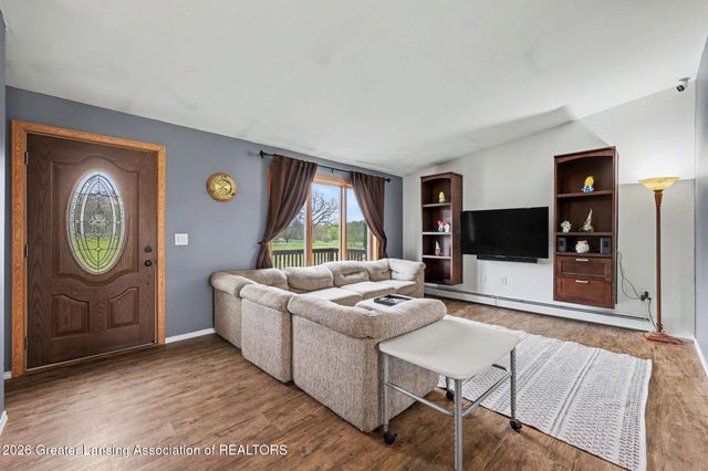900 Dakin Road, Dansville, MI 48819
