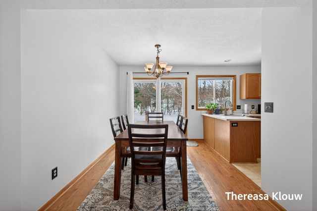 15158 Briarwood Street, Grand Haven Twp, MI 49417