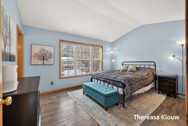 15158 Briarwood Street, Grand Haven Twp, MI 49417