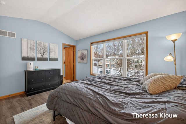 15158 Briarwood Street, Grand Haven Twp, MI 49417