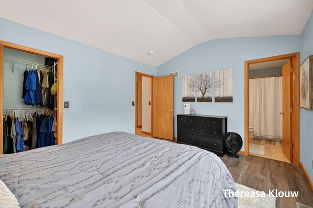 15158 Briarwood Street, Grand Haven Twp, MI 49417