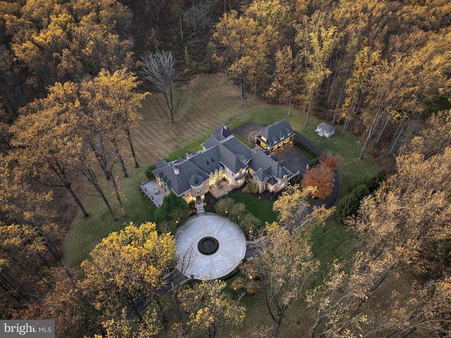 3080 PAPER MILL RD, Bryn Athyn, PA 19009