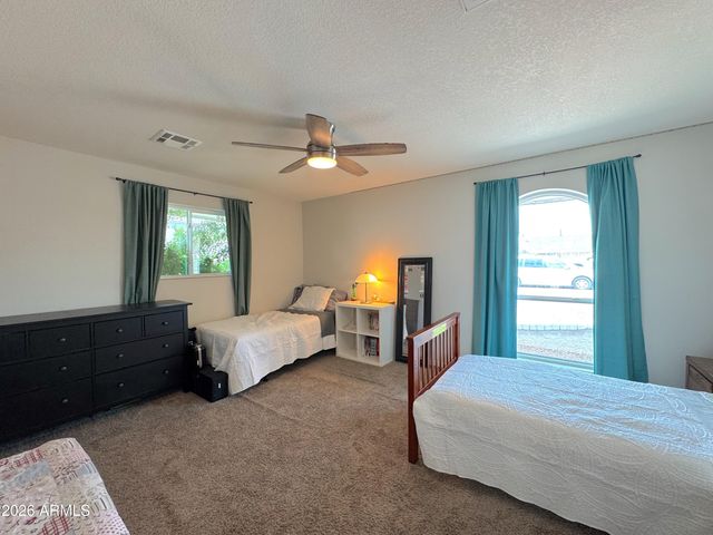 2420 E IVY Street, Mesa, AZ 85213