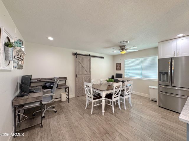 2420 E IVY Street, Mesa, AZ 85213