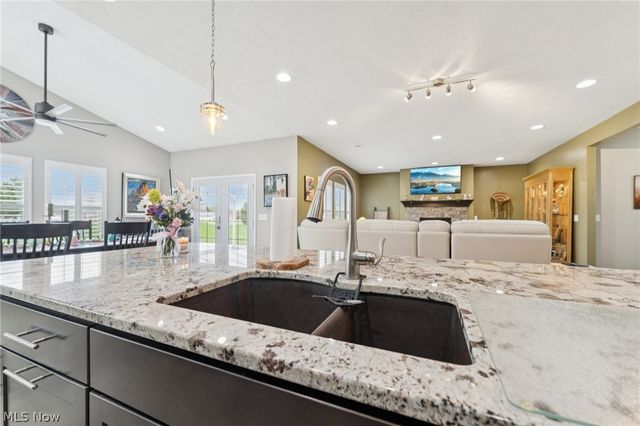 4330 Weathervane Drive, Lorain, OH 44053