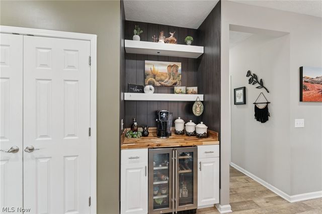 4330 Weathervane Drive, Lorain, OH 44053