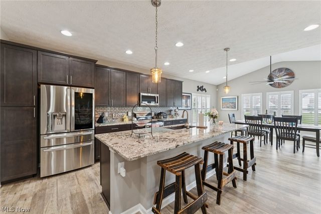 4330 Weathervane Drive, Lorain, OH 44053