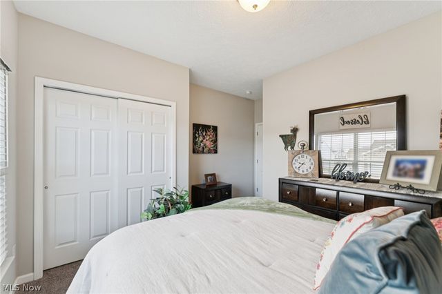 4330 Weathervane Drive, Lorain, OH 44053