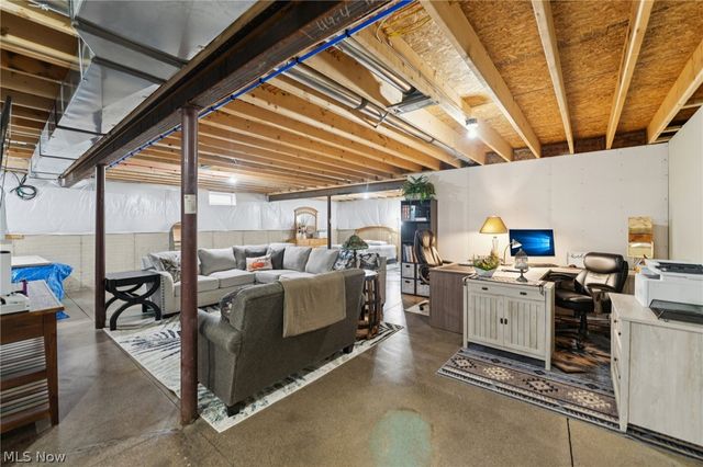 4330 Weathervane Drive, Lorain, OH 44053