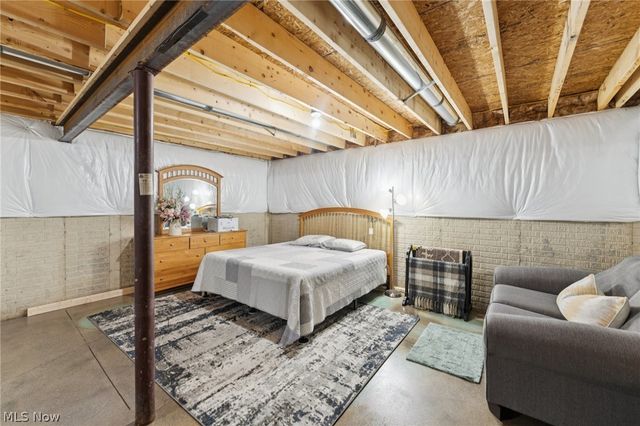 4330 Weathervane Drive, Lorain, OH 44053