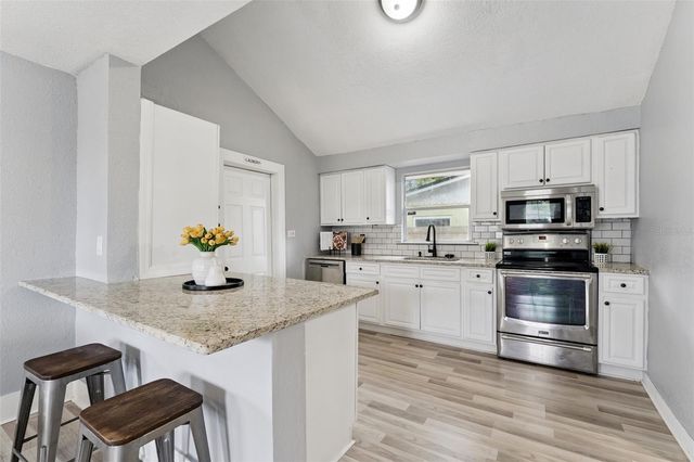 417 W 6TH STREET, Sanford, FL 32771
