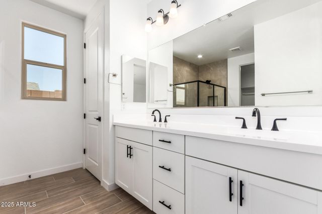 40546 W MICHAELS Drive, Maricopa, AZ 85138