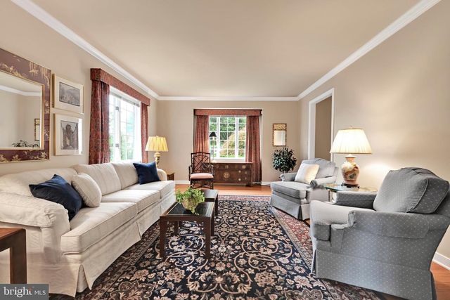 1318 BEACONFIELD LN, Lancaster, PA 17601